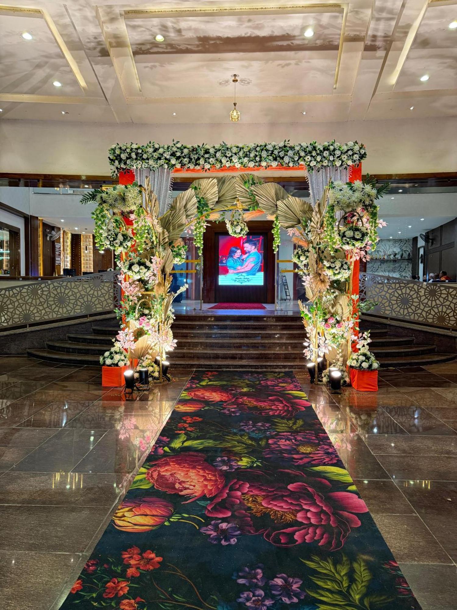 Hotel Emperor Paradise Bilāspur Exterior foto
